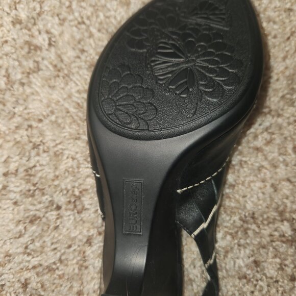 Eurostep womens 7.5 heel black with tan stitching - Picture 3 of 3